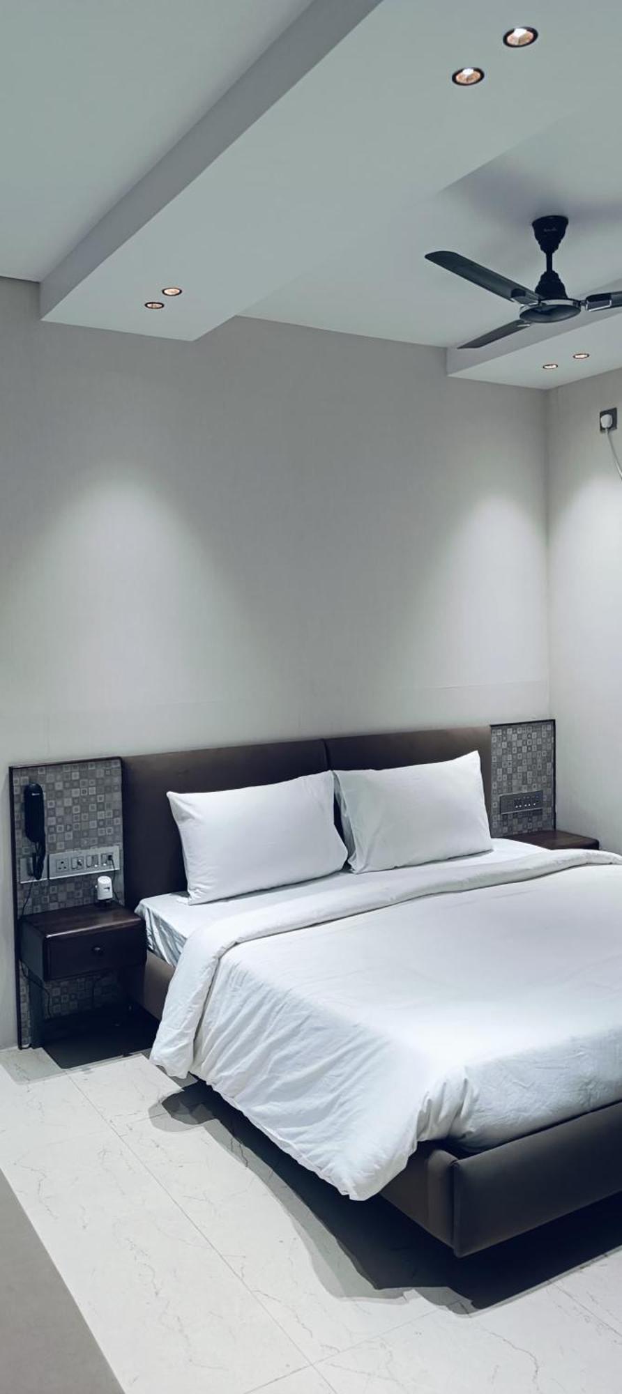 Hari Om Residency 800 Meters From Ram Mandir Ayodhya Hotel Exterior photo